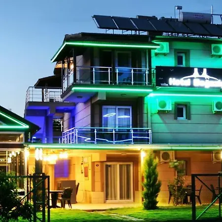 Bogazici Hotel *