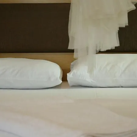 Bogazici Hotel *